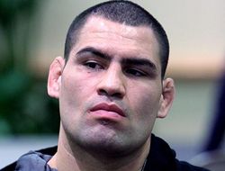 фото - Кейн Веласкес: Этот пояс мой!