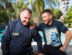 фото - Вести из соцсетей: Ломаченко восстанавливается с помощью магии, Климас отвечает Гарсии