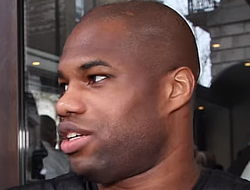 фото - «Усик, твоё правление окончено!» Дюбуа рвётся в бой