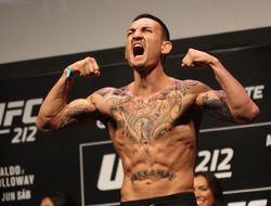 фото - Макс Холлоуэй травмирован, бой с Эдгаром вновь откладывается