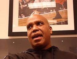 фото - Андре Розье о бое Альварес–Деревянченко: Я увидел изъяны, это будет другая история