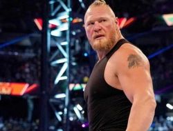 фото - Экс-чемпион UFC Брок Леснар вернулся в прорестлинг и избил звёздного Джона Сину — видео