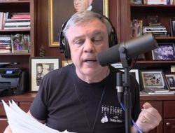 фото - «У Усика нет такого варианта». Атлас раскритиковал Фьюри