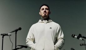 Всё плохо? Аспиналл может завершить карьеру из-за травмы глаза