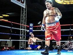 фото - Охота дедов на Уайлдера: вслед за Бриггсом бой захотел 51-летний Райт