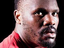 фото - Дерек Чисора: «Надеру Кличко задницу, и тогда обо мне узнает весь мир»