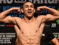 фото - Теофимо Лопес: В контракте на бой с Ломаченко нет пункта о реванше, и я знаю почему