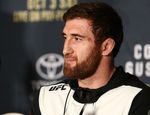 UFC: Руслан Магомедов сразится со Штефаном Штруве