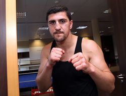 фото - Бой Джо Джойса и Марко Хука за вакантный евротитул получил дату и место