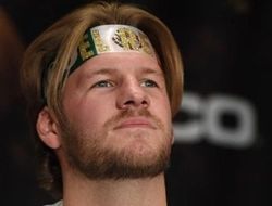 фото - Дионтэй Уайлдер — лучший нокаутёр в истории бокса, считает тренер Тайсона Фьюри