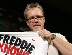 фото - Роуч: Я видел, как Ковалёв и Стивенсон обнимались в раздевалке!