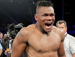 фото - Элейдер Альварес: Хочу третий бой с Ковалёвым