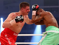 фото - Тайрон Цойге и Айзек Экпо осенью проведут чемпионский реванш 