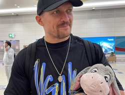 фото - Александр Усик объяснил, что это за ослик