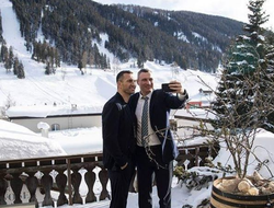 фото - Броунер чудит, Жервонта показал пресач, братья Кличко в Давосе — соцсети