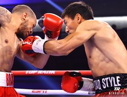 фото - Экс-чемпион Брэнт без вариантов уступил проспекту-левше Алимханулы: видео