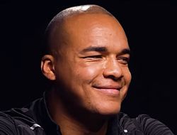 фото - «Это боец поколения». Уордли высказался о поражении Дюбуа от Усика