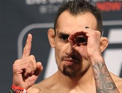 фото - Фергюсон травмирован, Нурмагомедову ищут замену