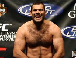 фото - (ММА) Рой Нельсон и Габриэль Гонзага подерутся на UFC 146