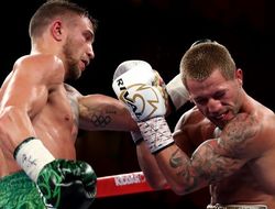 фото - Лучшие моменты боя Василия Ломаченко и Джейсона Сосы — видео от vRINGe.com