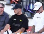 Да кто ты вообще такой? Опетая рассуждал о «паунде»