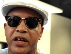 фото - Тренер Уорда готов взяться за Ковалёва