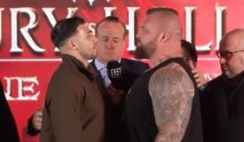 Фьюри подерётся со стронгменом — заявления бойцов