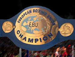 фото - Определилась дата боя Дмитрия Кучера за титул чемпиона Европы