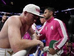 фото - Мейвезер: «Канело Альварес боится драться с Джейком Полом»