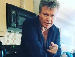 фото - Башир о спаррингах Сиренко с Йокой, топ-5 нокаутов Кроуфорда, опасная забава Тактарова — соцсети