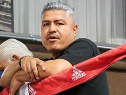 фото - Теофимо Лопес может подбить и дожать Ломаченко, но ставлю на Василия — тренер