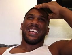 фото - «Смирись, чувак». Джошуа ответил Уайту