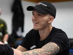 фото - Яблоко от яблони: Кэмпбелл Хэттон не сумел удосрочить возрастного джорнимена