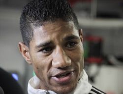 фото - Официально: следующим соперником Ломаченко станет «Скорпион» из Колумбии