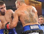 49-летний экс-чемпион Солиман влетел нокаутом в стартовом раунде