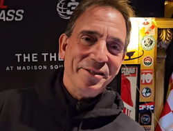 фото - Промоутер Кличко и Головкина признался, на кого ставит в бою Канело-Кроуфорд