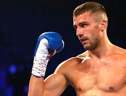 фото - Арум: Гвоздик сейчас навалял бы Стивенсону, а до конца года – и Ковалёву