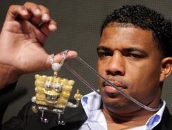 фото - Одланьер Солис будет бить Якупа Саглама