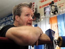 фото - Зелёно-золотой пояс теперь есть и у Фредди Роача