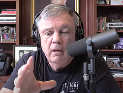 фото - Тедди Атлас опасается за здоровье Джо Джойса: «Просто двигай головой!»