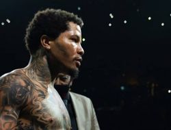 фото - Ядерная дуэль взглядов Чухаджяна и Энниса, взвешивание Джервонты Дэвиса и остальных: фото и видео