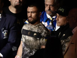 фото - В IBF приняли решение по статусу Ломаченко