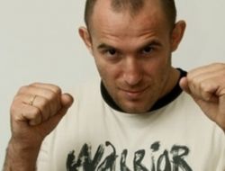 фото - Алексей Олейник дебютирует в UFC боем против Энтони Гамильтона