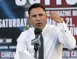 фото - Канело в ярости, он взбешён и очень зол на Головкина — Де Ла Хойя