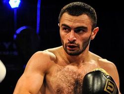 фото - Чаниев вырубил самоуверенного проспекта Ажбенова, Елеусинов «затабуретил» земляка — видео