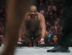 фото - А за «су*ку» ответишь? Джонс отреагировал на слова Миочича