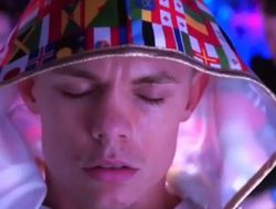 фото - Чемпиону WBC Чарли Эдвардсу нашли в претенденты испанца на 10 лет старше его