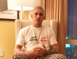 фото - Благие намерения или провокация? Перейра обратился к Анкалаеву. Тот уже ответил