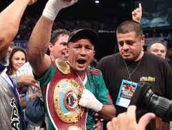 фото - Орландо Салидо выиграл титульную войну у Тердсака Яндаэнга