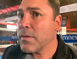 фото - Почему не состоится бой Альварес–Головкин 3? Отвечает Оскар Де Ла Хойя